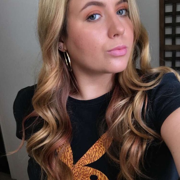 your posher, allison - Picture 2 of 2